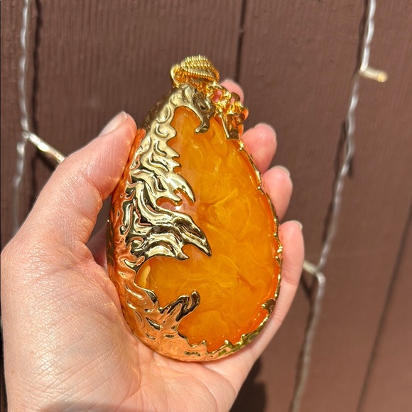 Large Unique Ornate Faux Butterscotch Amber Teardrop Pendant Necklace - Picture 3 of 17